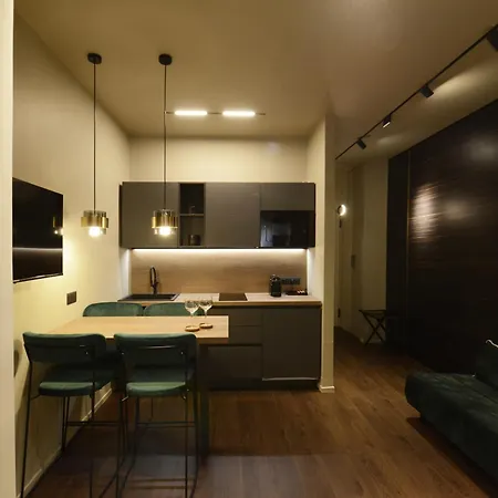 Apartament Di Fronte A *